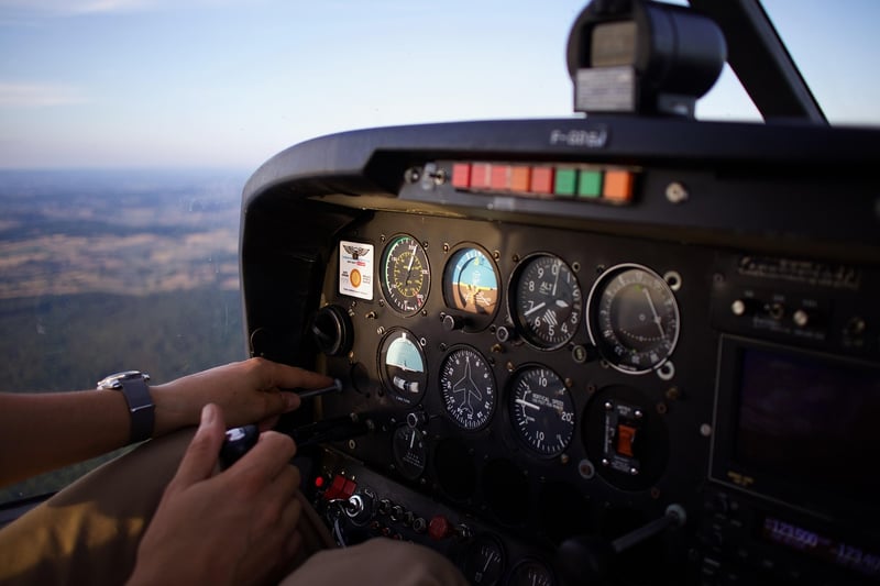 Les erreurs de pilotage les plus fréquentes chez les débutants à éviter en 2026